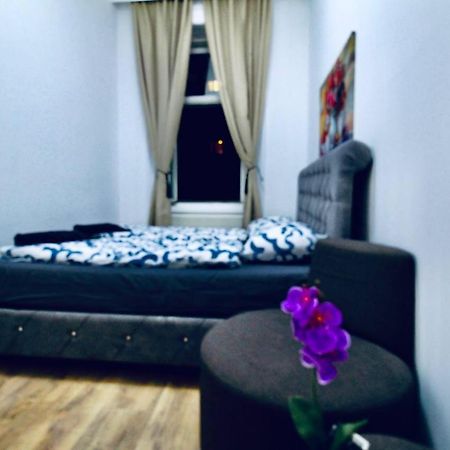 Modern Double Room Js A Відень Екстер'єр фото