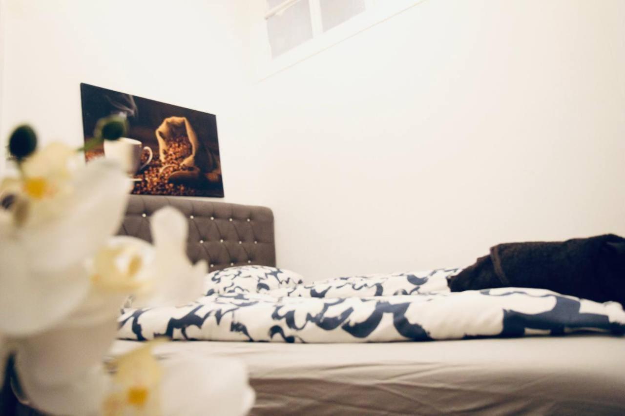 Modern Double Room Js A Відень Екстер'єр фото