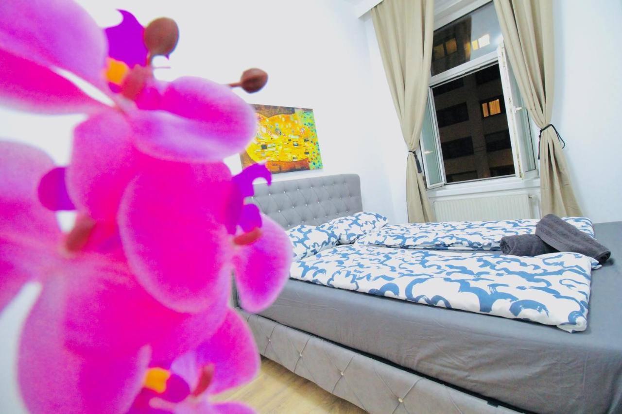 Modern Double Room Js A Відень Екстер'єр фото