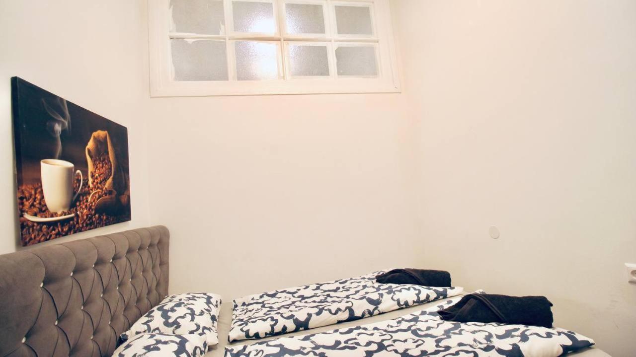 Modern Double Room Js A Відень Екстер'єр фото