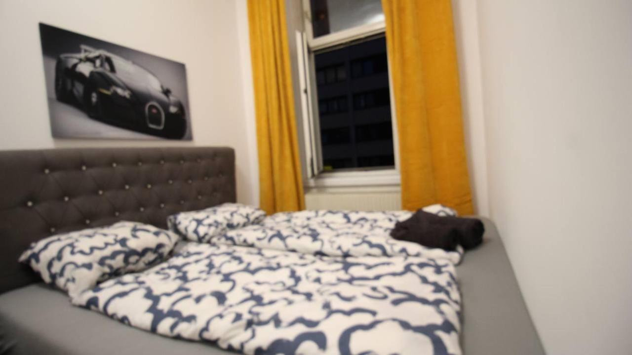 Modern Double Room Js A Відень Екстер'єр фото