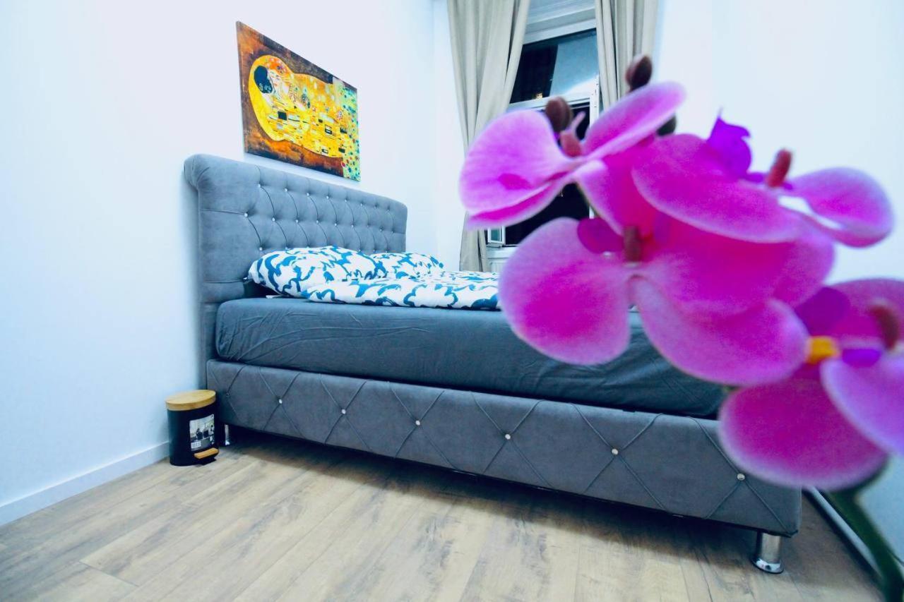 Modern Double Room Js A Відень Екстер'єр фото